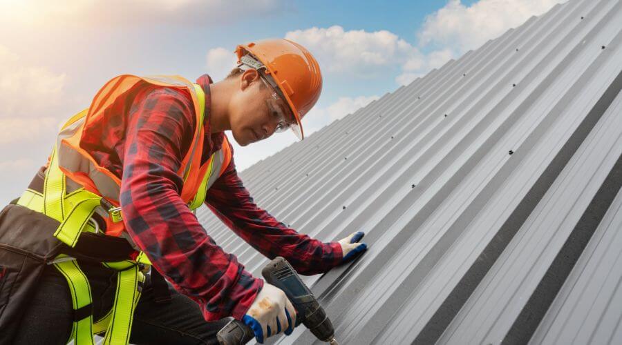 GAF certified roofer in Waunakee, WI